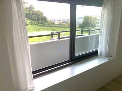 | リビングに出窓 