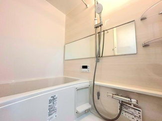  | ホワイト×ベージュの落ち着い… 