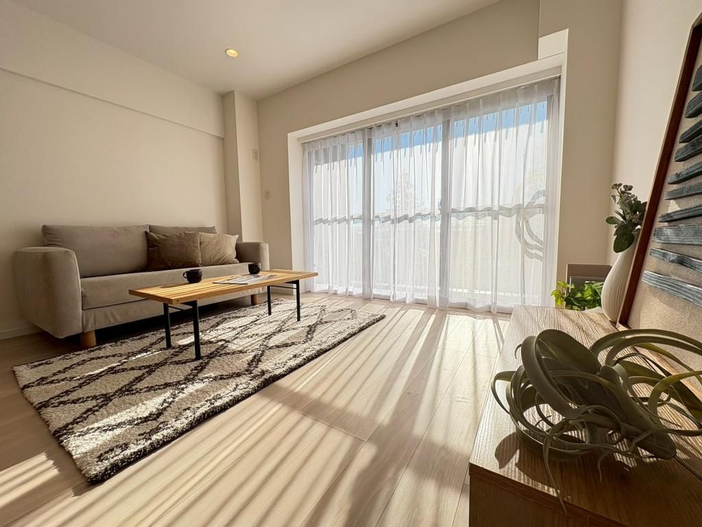 ガーデンハウスの居間・リビング|ゆったりとしたリビングです