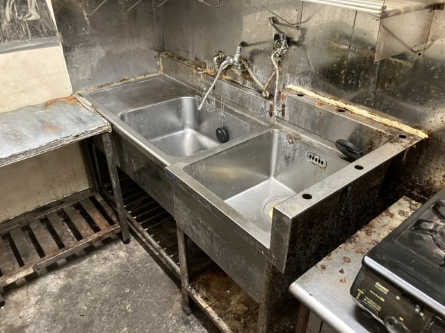 妻田北3丁目店舗