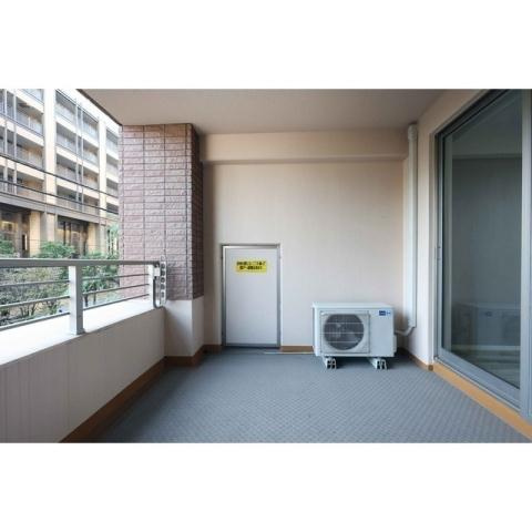 レジデンスシャルマン月島のバルコニー|※別部屋参照