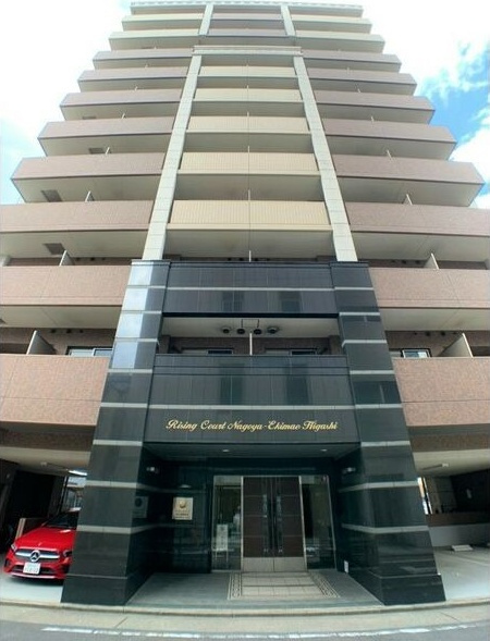 ライジングコート名古屋駅前東の外観