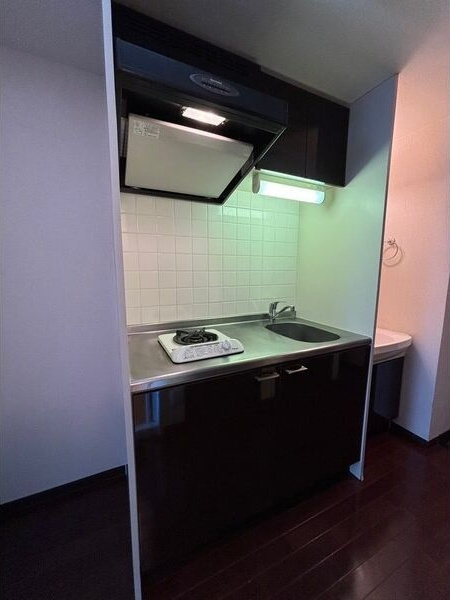 ライジングコート名古屋駅前東のキッチン