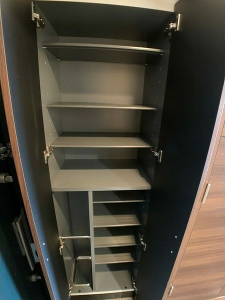 ライジングコート名古屋駅前東の玄関