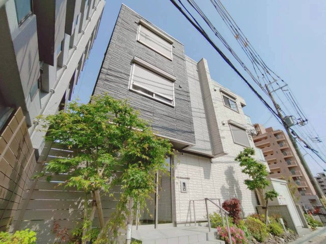 シャーメゾン王寺駅前