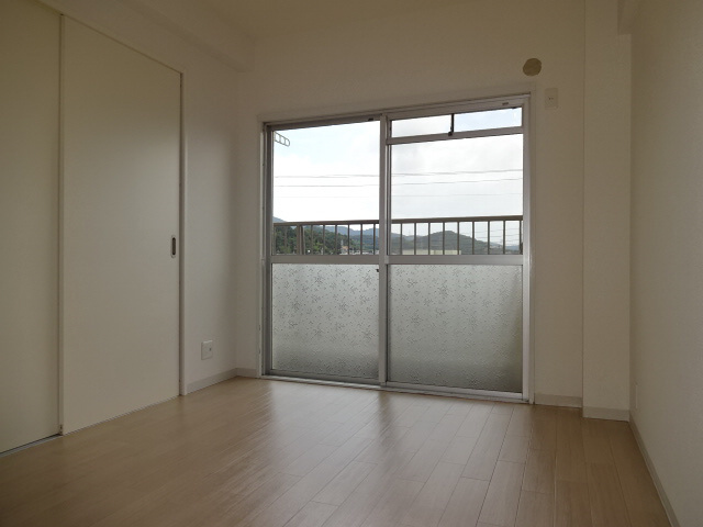 シャトー御立の寝室