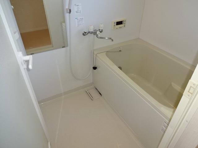 シャトー御立の浴室