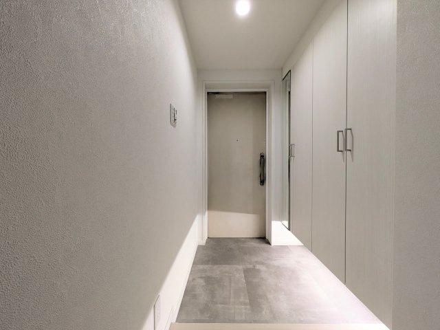 【玄関】