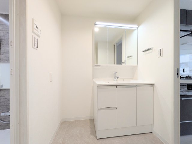 【独立洗面台】