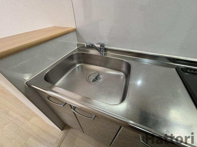 ルクレ新大阪レジデンスのキッチン