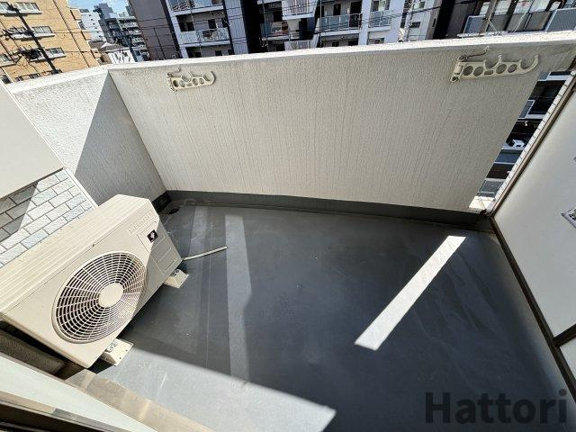 ルクレ新大阪レジデンスのバルコニー