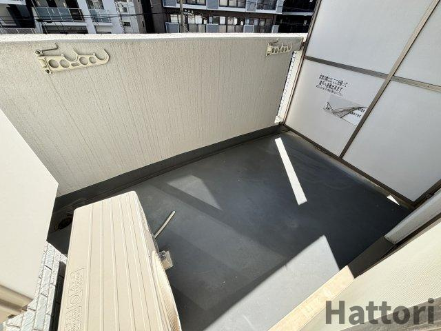 ルクレ新大阪レジデンスのバルコニー