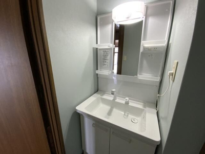 【独立洗面台】 | 貸家新橋町６４３