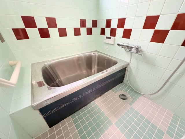 ☆明石市大久保町松陰　戸建☆の浴室