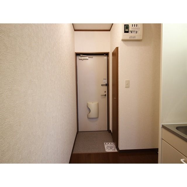 アムール AKの玄関