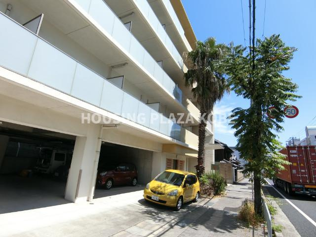 アロハ海岸通の外観