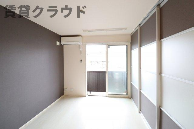 M.A.D　IIの居間・リビング