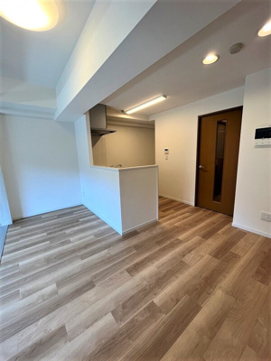 【居間・リビング】 | ドゥーエ妙典 | 参考写真（同物件別部屋）