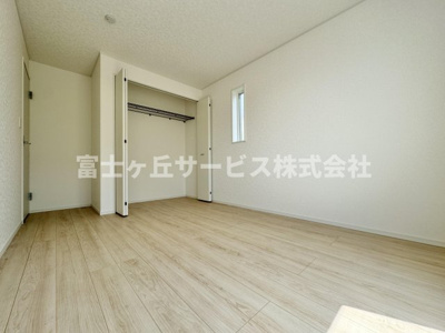 【子供部屋】 | 静岡市清水区押切 7期 新築一戸建て | 子供部屋としても使える洋室です