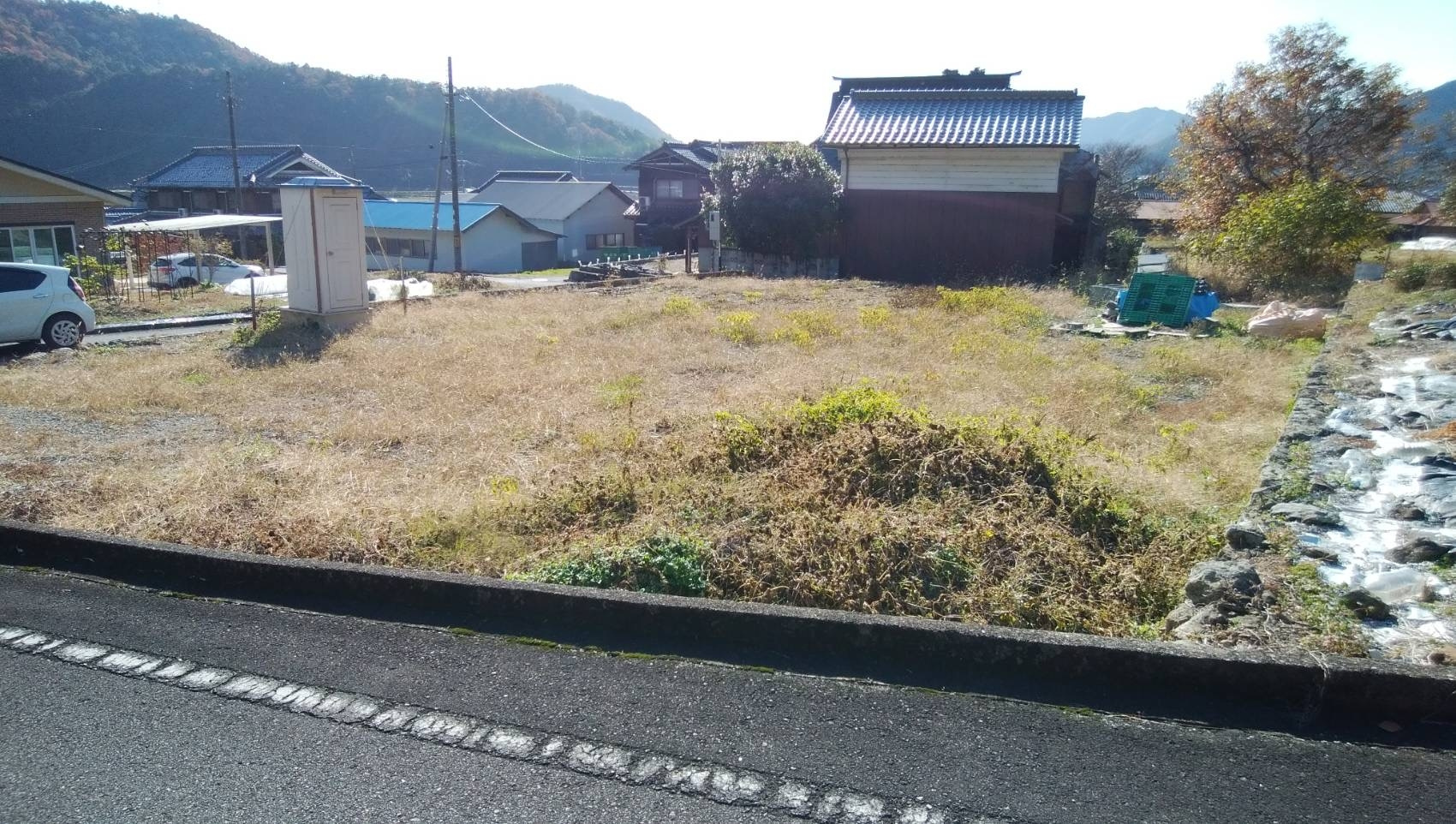 丹波市氷上町小野の売地の外観