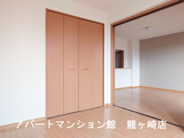 雫Ⅱ(しずく）の洋室