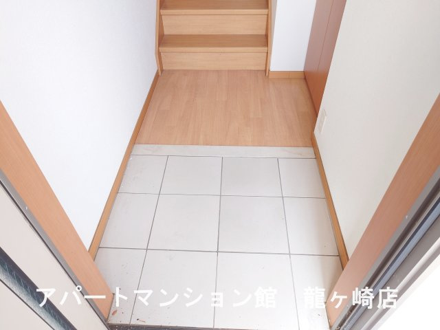 雫Ⅱ(しずく）の玄関|トール型シューズボックス付き♪