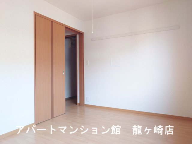 雫Ⅱ(しずく）の洋室