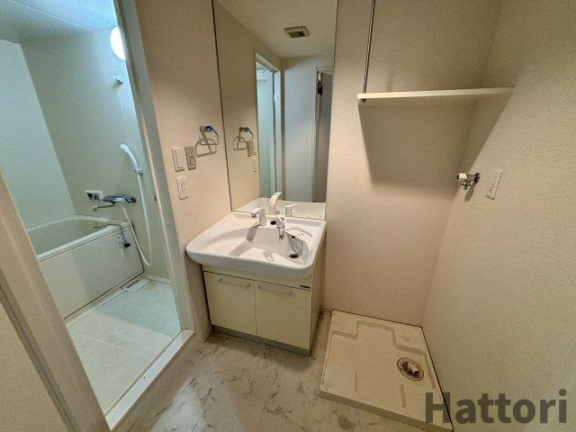 ルクレ新大阪レジデンスの独立洗面台