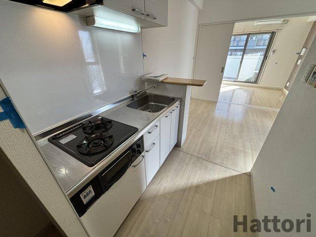 ルクレ新大阪レジデンスのキッチン