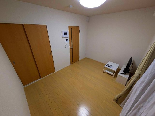 クレイノ葵芳　１号館の居間・リビング