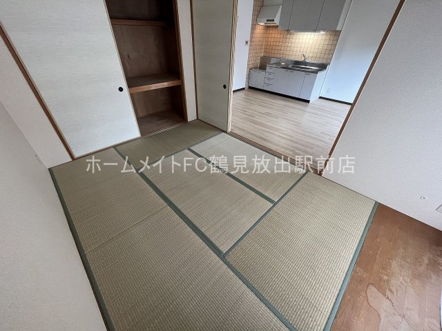 大阪市鶴見区浜５丁目の賃貸マンションの和室