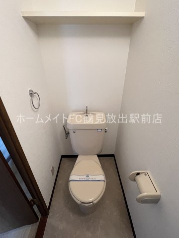 大阪市鶴見区浜５丁目の賃貸マンションのトイレ