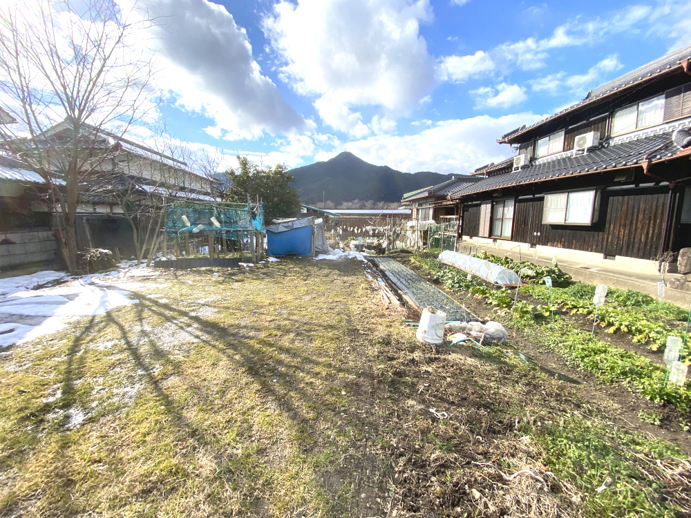 丹波市氷上町桟敷の売地の外観