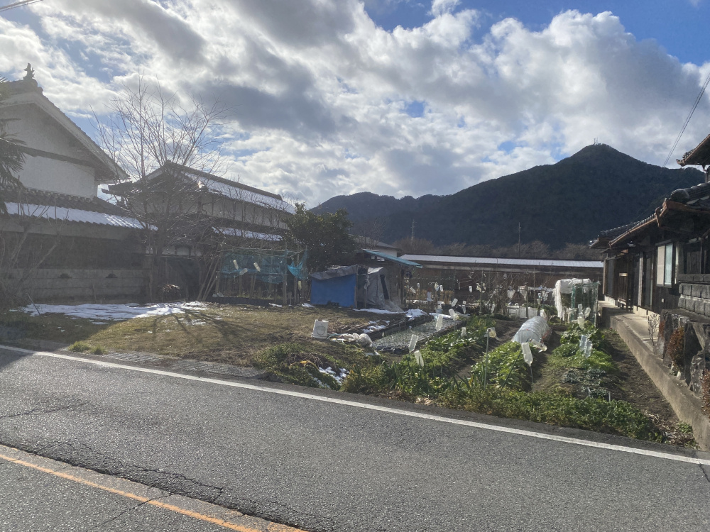 丹波市氷上町桟敷の売地の外観