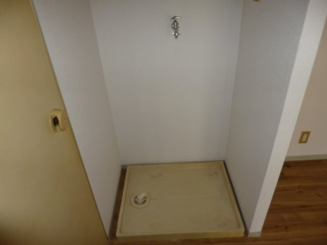 プレジュール須々木のその他|洗濯機置き場