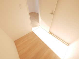 【その他】 | 甲斐市西八幡 オール電化新築戸建 全2棟 1号棟 車並列3台 | 2階8帖主寝室のテレワークルーム