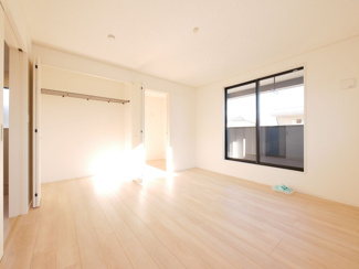 【外観】 | 甲斐市西八幡 新築オール電化戸建 全2棟2号棟 納戸付 | 建物完成済みです。お気軽にお問合せください。