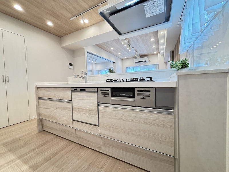 中銀三鷹マンシオンのキッチン