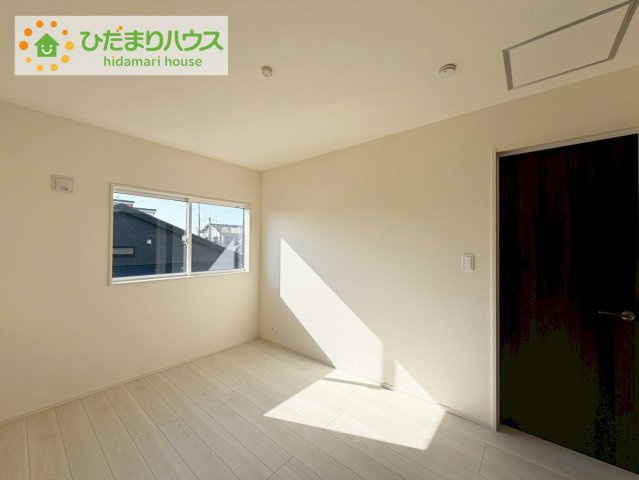 郡山市芳賀三丁目　新築戸建　1号棟の洋室|洋室B