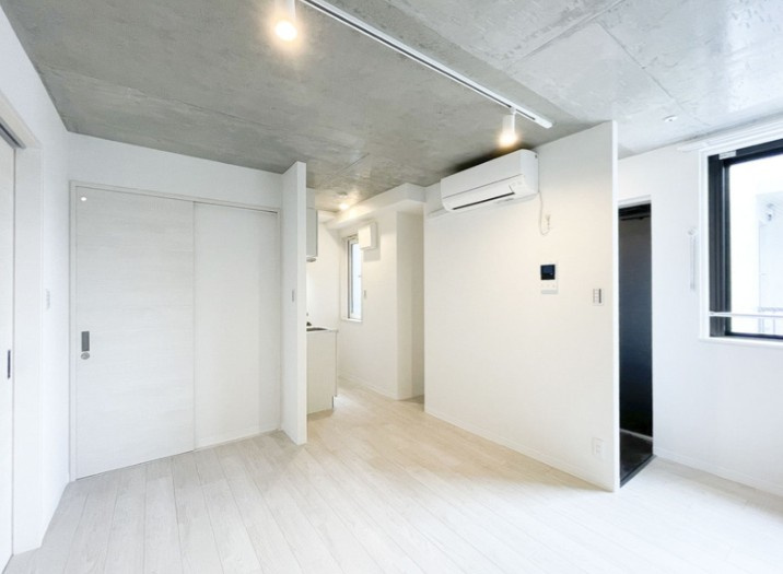 【居間・リビング】