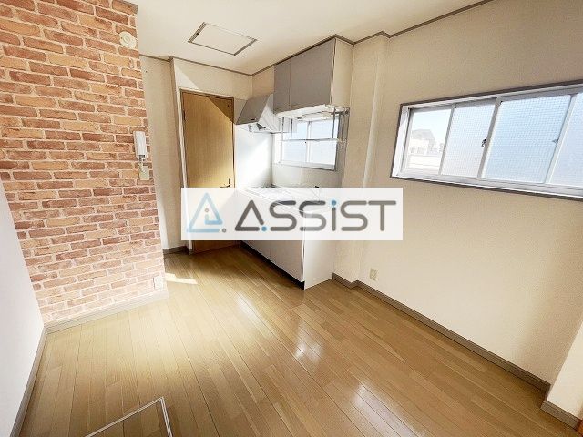 メゾン小山の居間・リビング