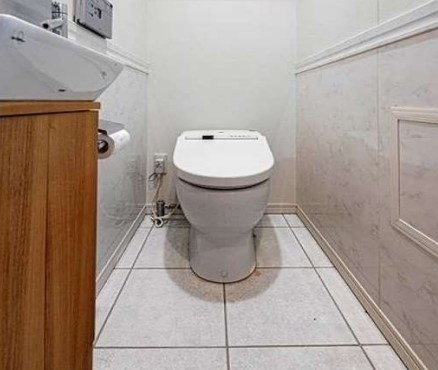 プレミスト不動前のトイレ