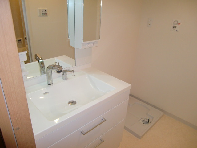 リブレ御影の洗面所