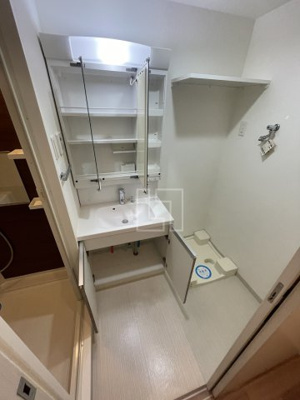 【洗面所】 | レオンコンフォート本町東Ⅱ | レオンコンフォート本町東II　脱衣所