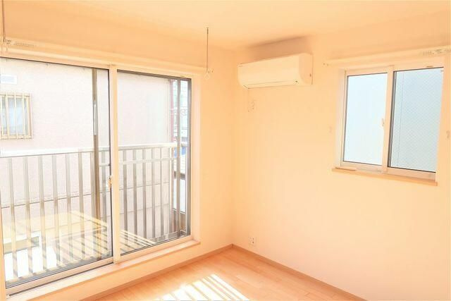 カーサ　ビアンカ　トキワダイの居間・リビング