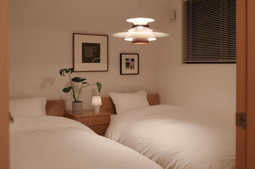 北区中里3丁目　中古戸建の洋室|現地ご見学希望・資料請求などお気軽にお問い合わせ下さい！
03-5990-5201