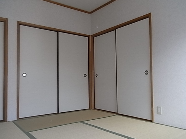 シャルマン御影の和室