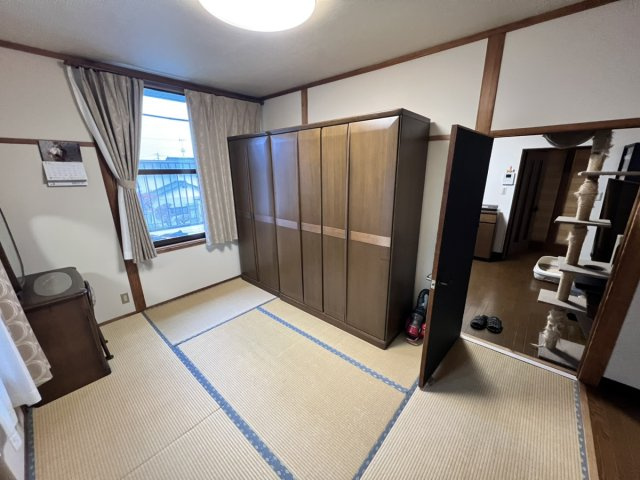 松江町戸建ての和室