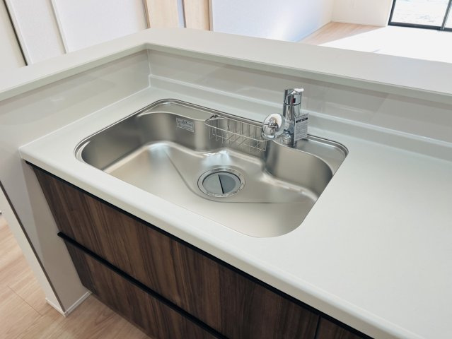 高浜市沢渡町3丁目3番14の一部『仲介手数料無料』新築戸建てのキッチン