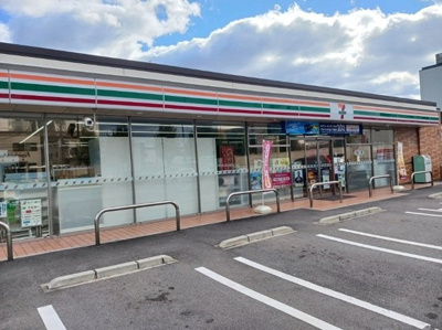 【周辺】 | レクイアーレ大宮 | セブンイレブン 京都上鳥羽卯ノまで140m